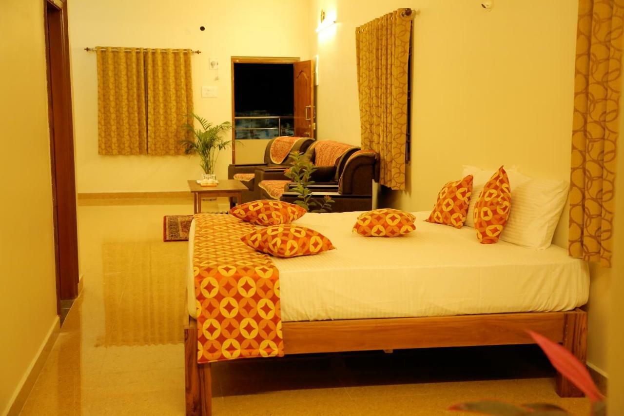 Bhavana Homestay Тирупати Екстериор снимка