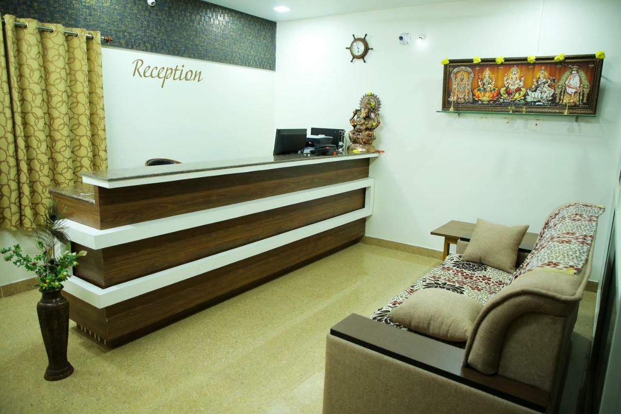Bhavana Homestay Тирупати Екстериор снимка